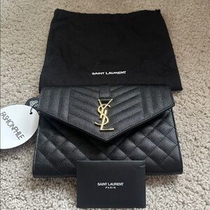 YSL Grain De Poudre Textured Mixec Matelasse Triquilt Monogram Clutch in Black!